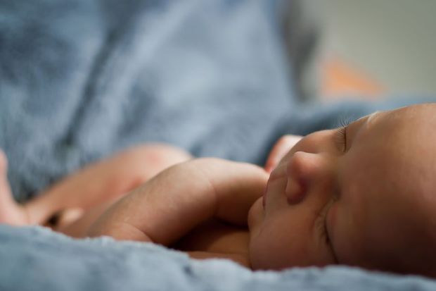 Bakıda ana bir yaşlı uşağının yeməyinə zəhər qataraq onu öldürdü